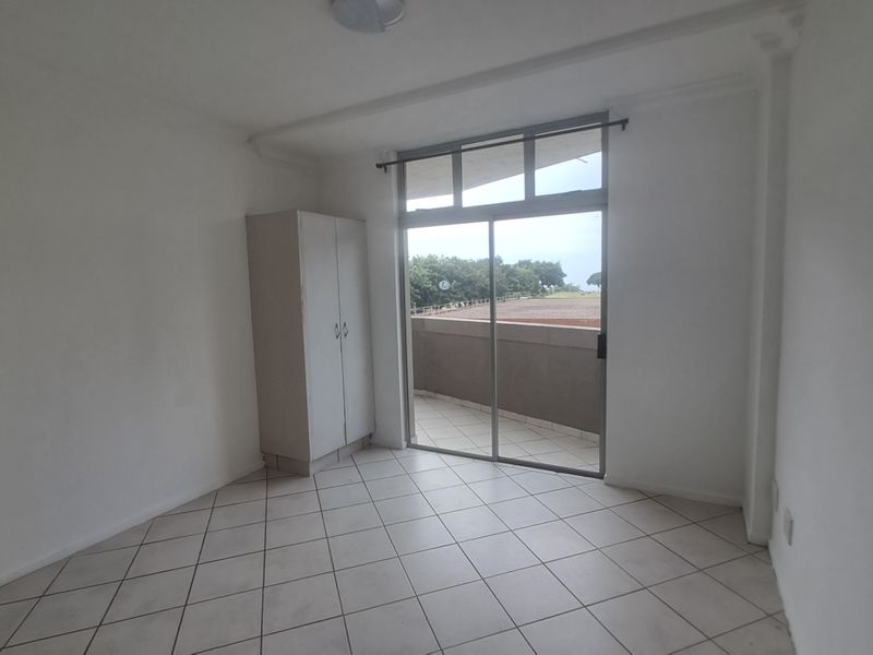 Modern 3-Bedroom, 2-Bathroom Living – Space, Comfort & Style - Photo 8