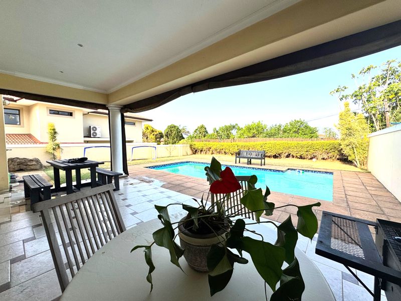 Izinga – Luxury 4 Bedroom Home To Let - Photo 9