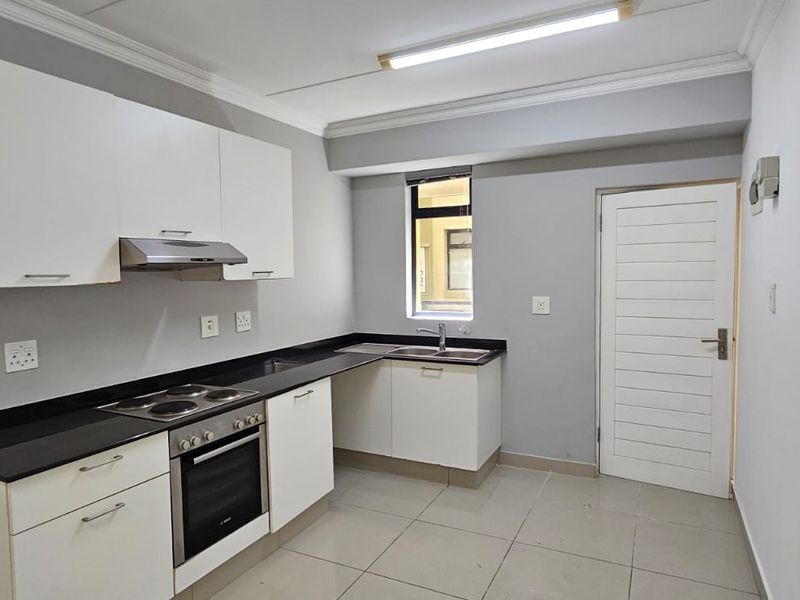 Great Investment!! Affordable!! Buy this two bedroom apartment today!! - Photo 10