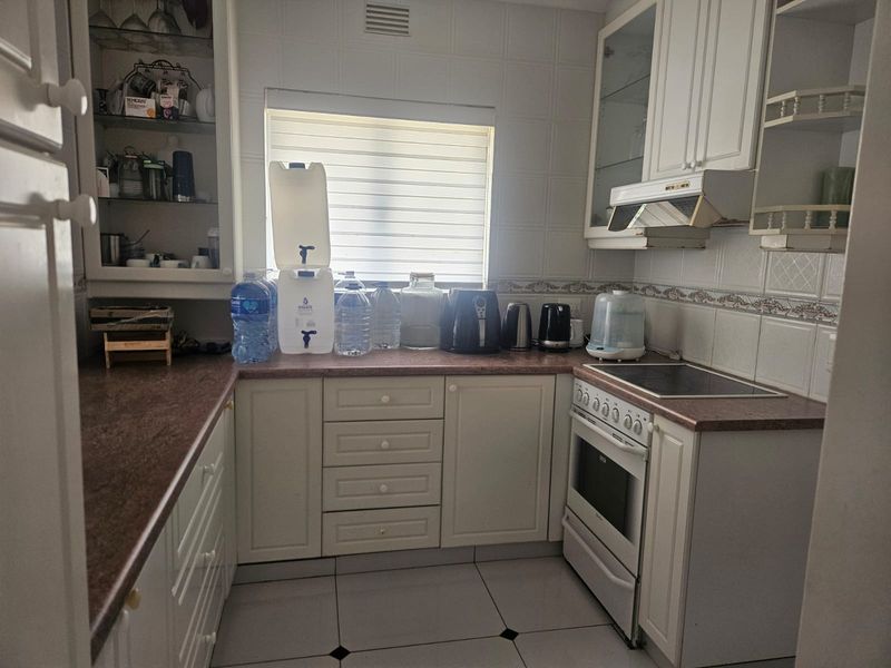 Prime Property  Presents Devon Glen Townhouse for rent - Photo 6