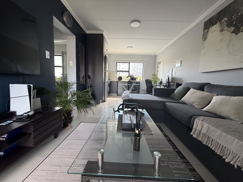 Modern 1 Bed 1 Bath Apartment in Ballito Village - Photo 9