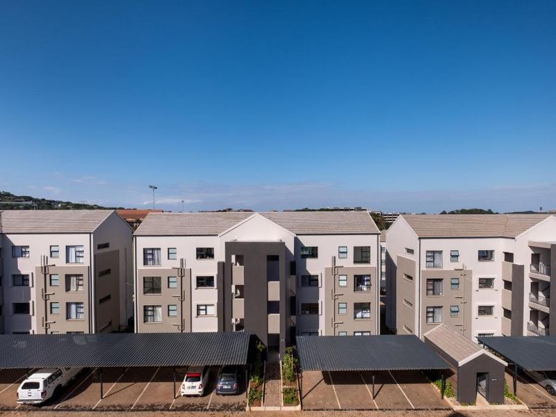 Modern 1 Bed 1 Bath Apartment in Ballito Village - Photo 3