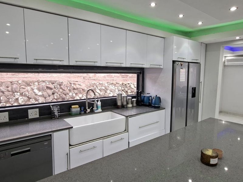 Beautifully Renovated 3-Bedroom Family Home in Surya Heights, Verulam - Photo 7