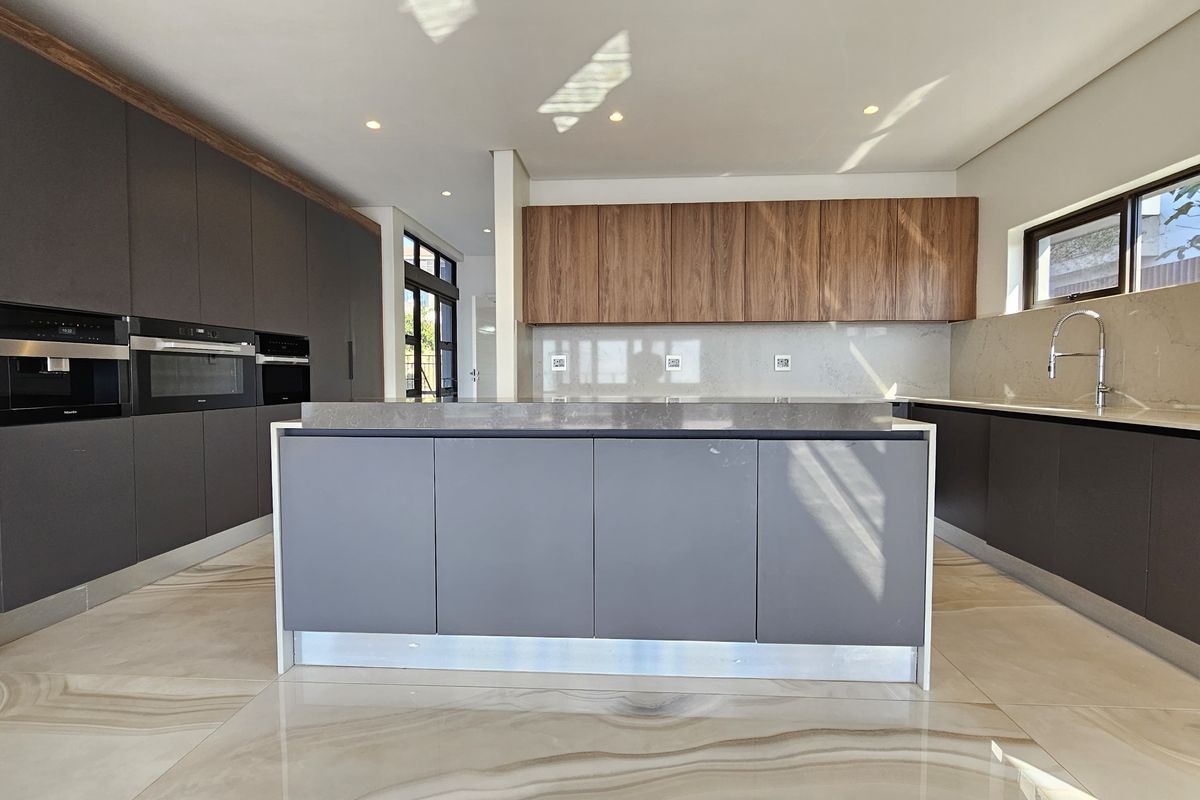 Step Into Sophistication — A Three-Level Masterpiece in Idwala Circle, Izinga Park - Photo 5