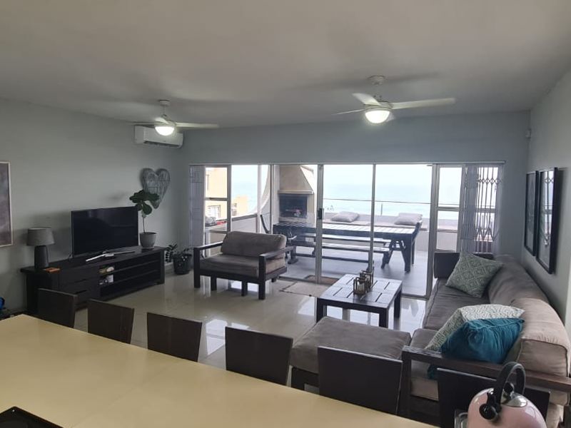 Stunning 3 bed Beach side unit in Umdloti - Photo 9