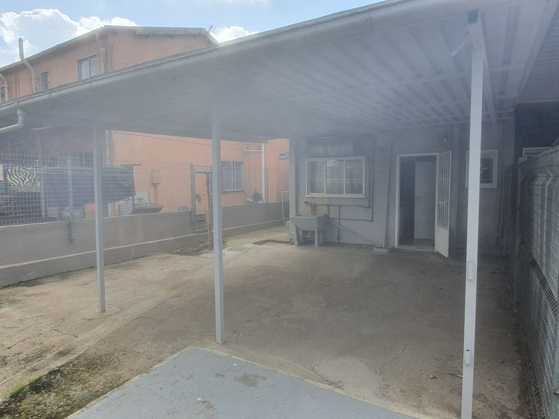 Prime Property Presents: Modern 4-Bedroom Extended Duplex in Sunford - Photo 2