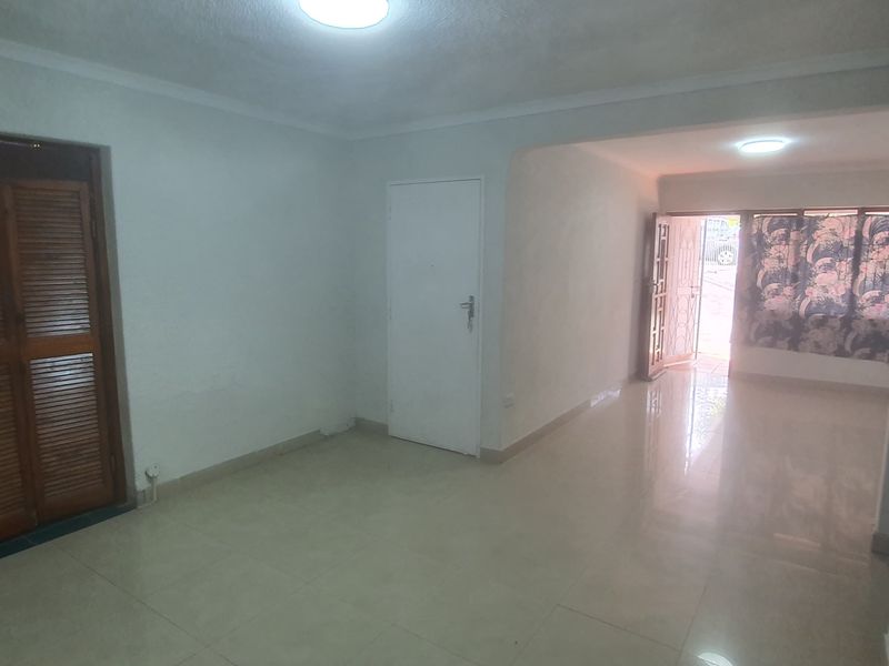 Prime Property Presents: Modern 4-Bedroom Extended Duplex in Sunford - Photo 9