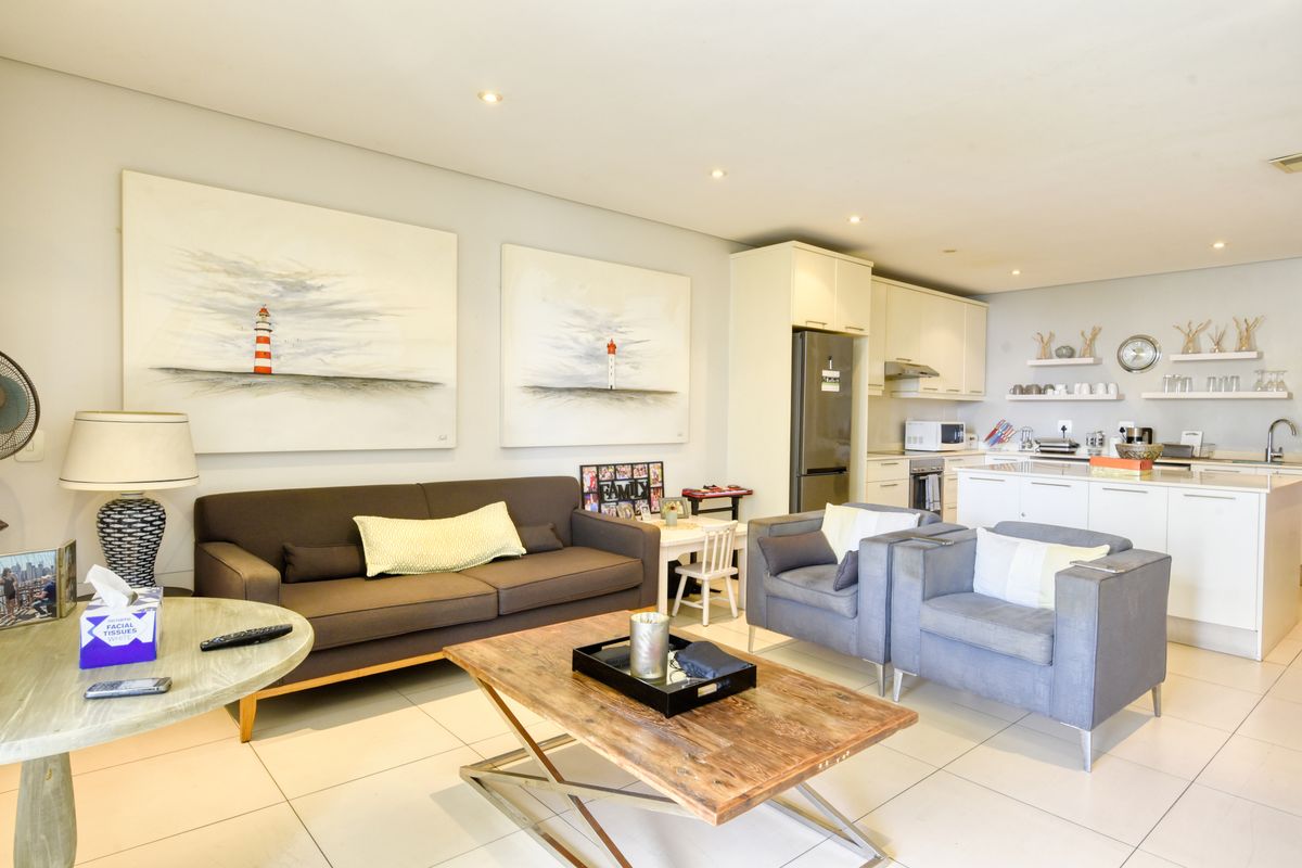 Furnished Three  bedroom for sale - Photo 2