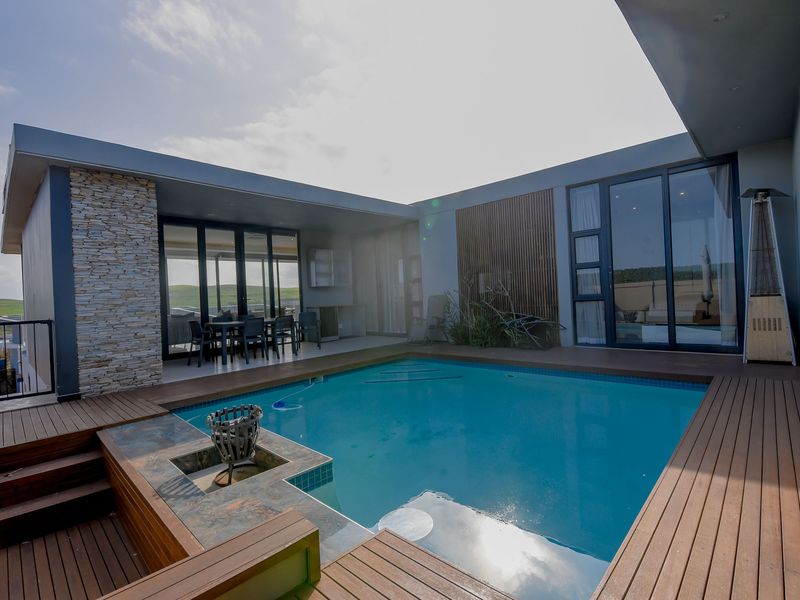 Gold Coast Estate -The perfect location paired with the perfect price - Photo 1