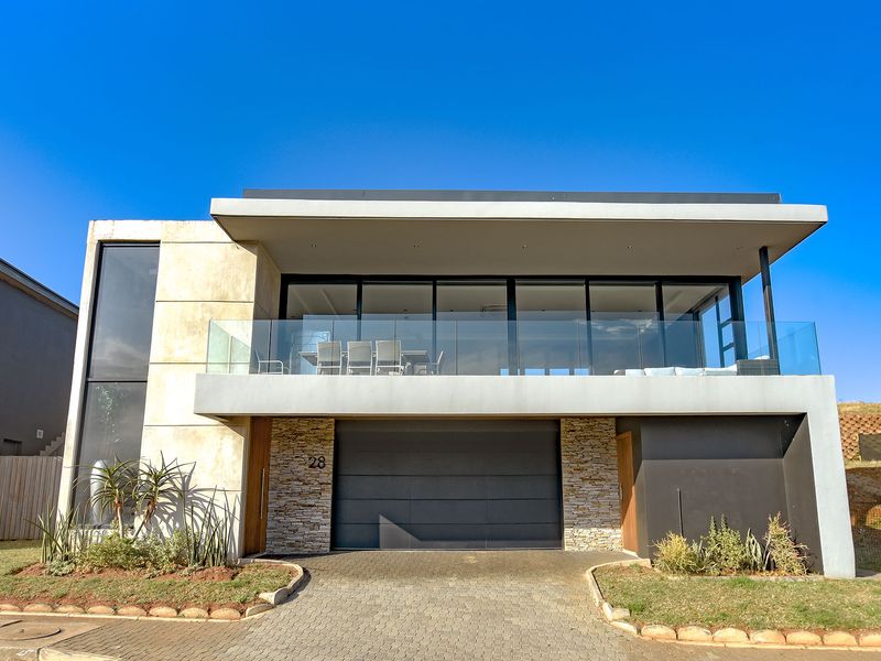 Gold Coast Estate -The perfect location paired with the perfect price - Photo 2