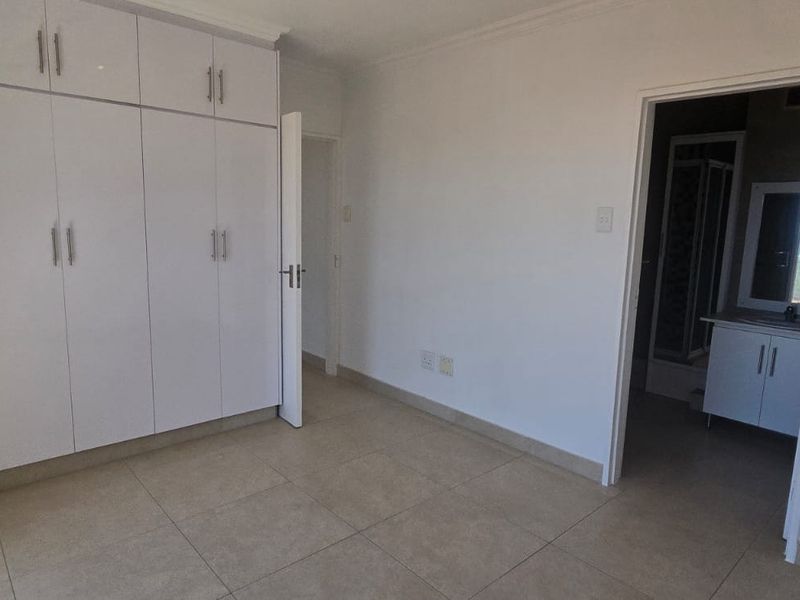 🏡 3 Bedroom Apartment for Sale in Sanzala, Morningside - Photo 8