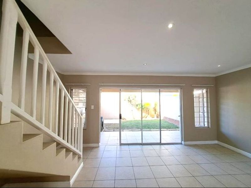 Gated Estate | 3 Bedroom To Let In Mount Edgecombe. - Photo 4
