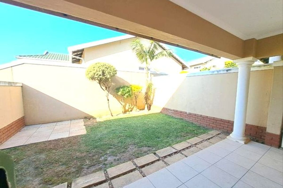Gated Estate | 3 Bedroom To Let In Mount Edgecombe. - Photo 2