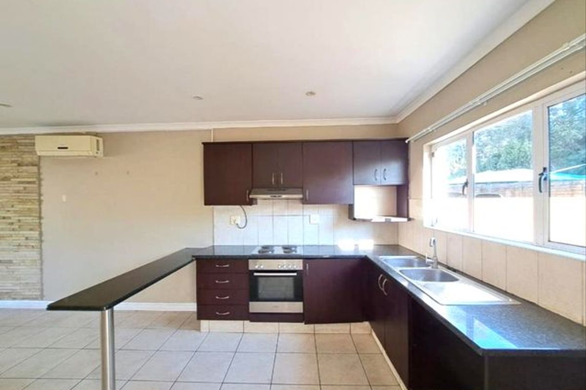 Gated Estate | 3 Bedroom To Let In Mount Edgecombe. - Photo 3
