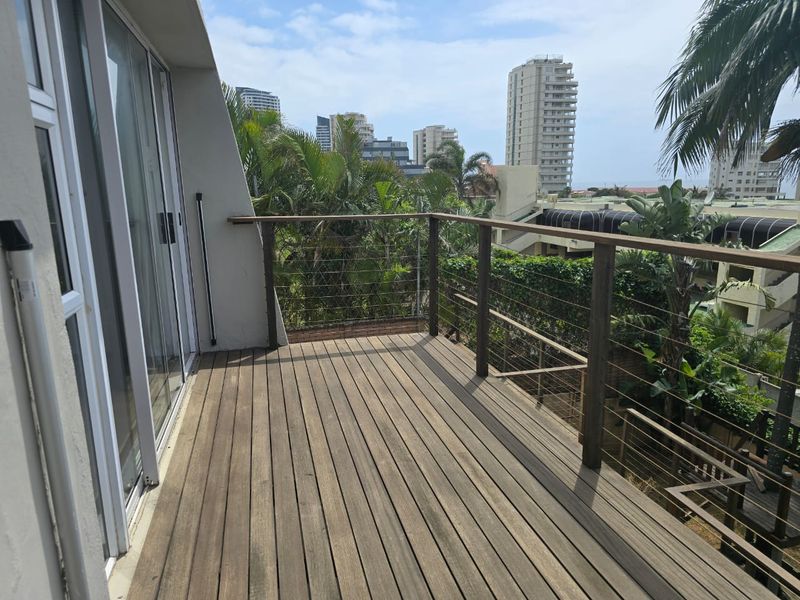 Prime Property presents this stunning 3-bedroom duplex in UMhlanga Central - Photo 10