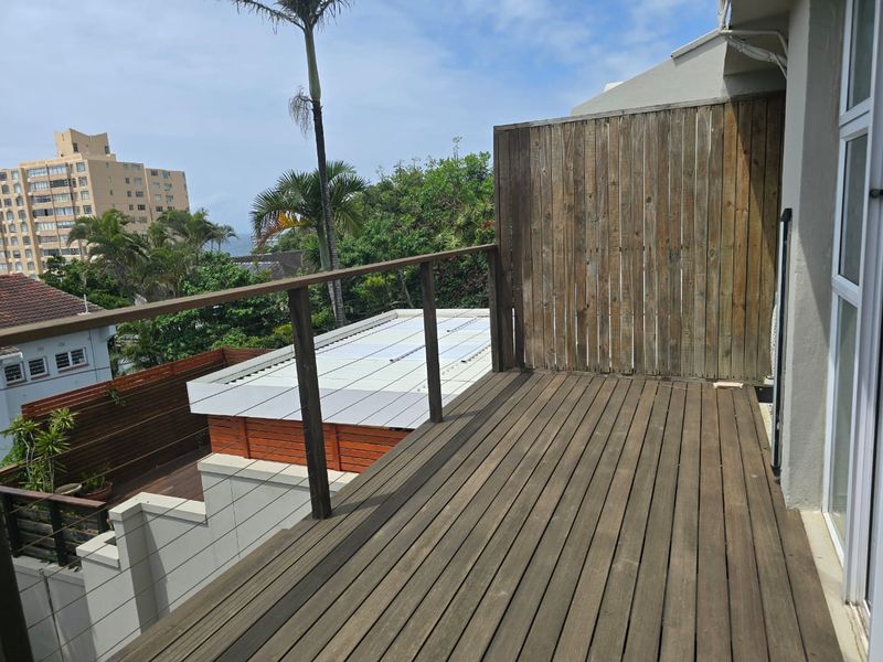 Prime Property presents this stunning 3-bedroom duplex in UMhlanga Central - Photo 9