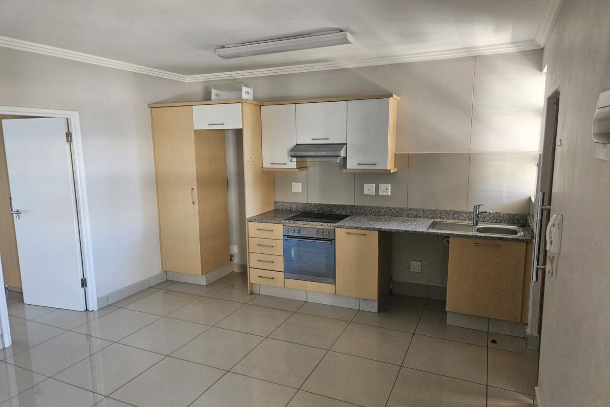 Prime Property presents  Central Park unit for sale - Photo 4