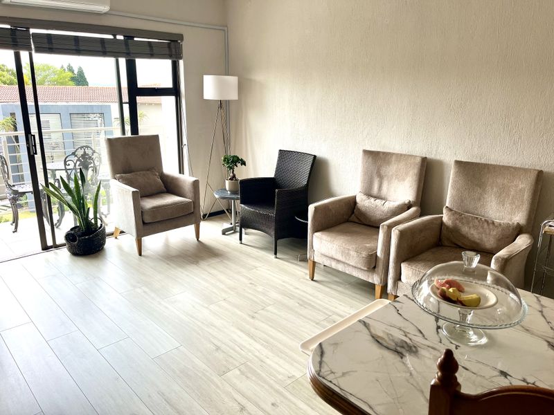 3 Bed 2 Bath Fully Furnished - Photo 4