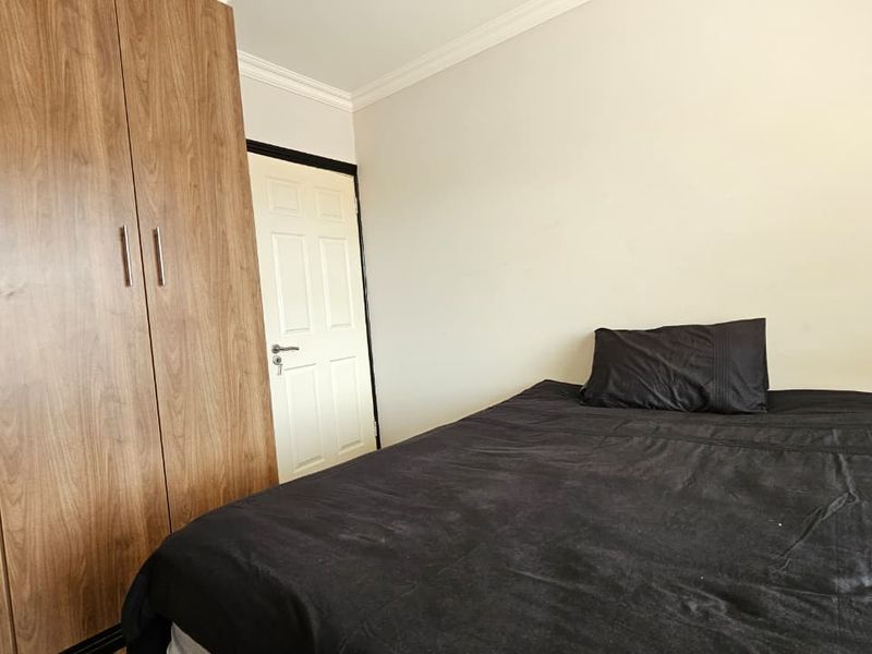 Welcome to Kahala Valley – your ideal modern starter home! - Photo 8