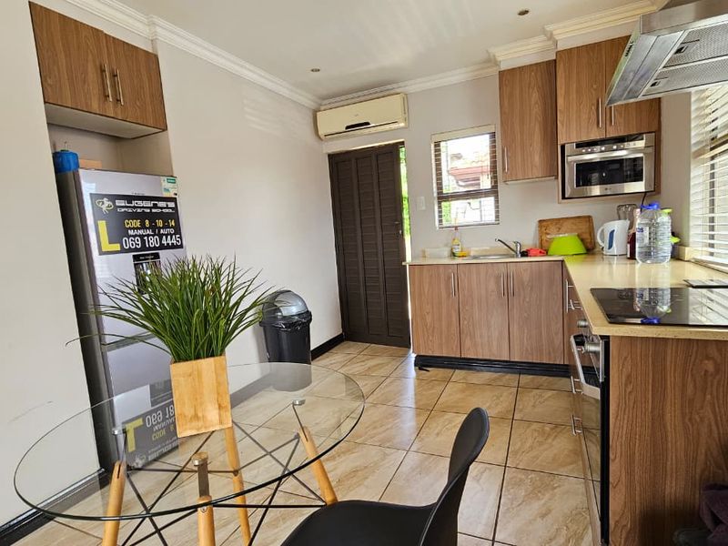 Welcome to Kahala Valley – your ideal modern starter home! - Photo 6