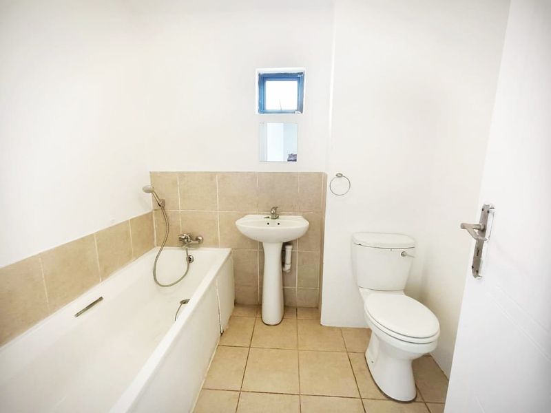 Family-Friendly 3 Bedroom Apartment To Let In Mount Edgecombe. - Photo 7