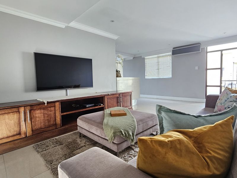 Penthouse For Sale In Durban - Photo 10