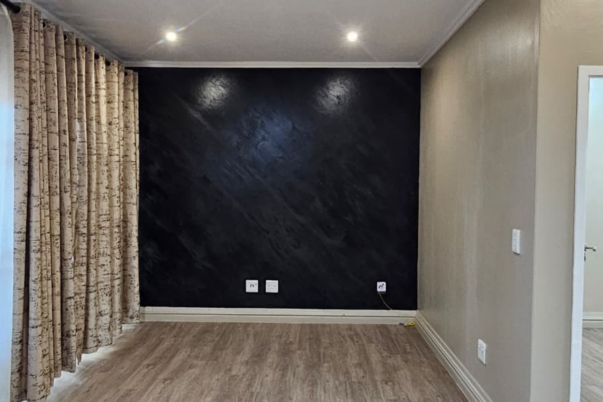 Prime Property Two bedroom for sale - Photo 3