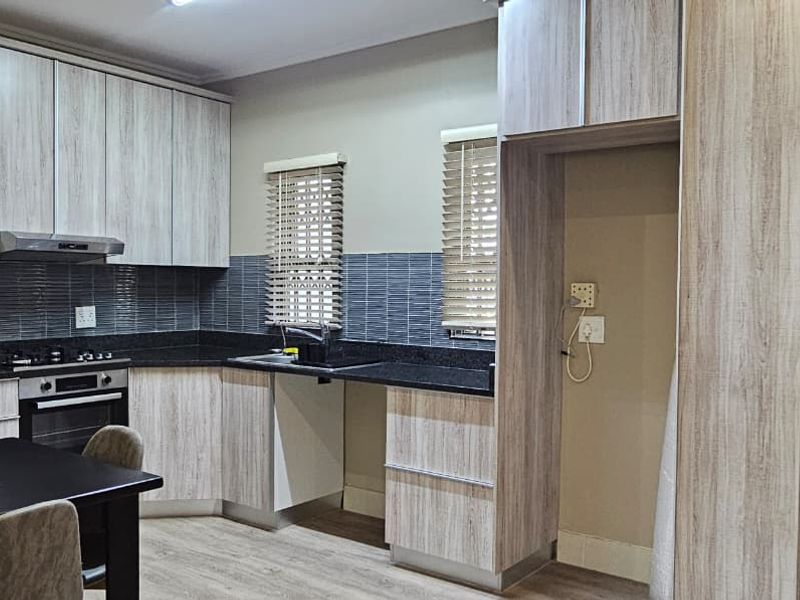 Prime Property Two bedroom for sale - Photo 2