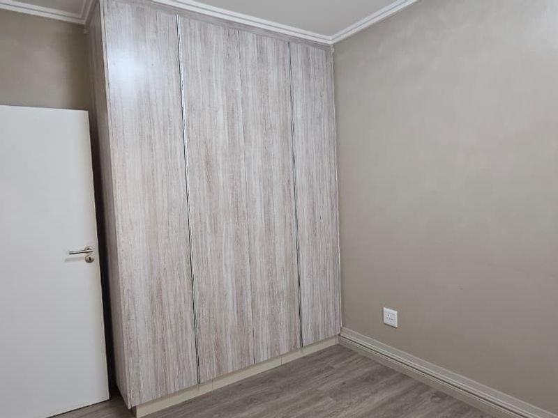 Prime Property Two bedroom for sale - Photo 5