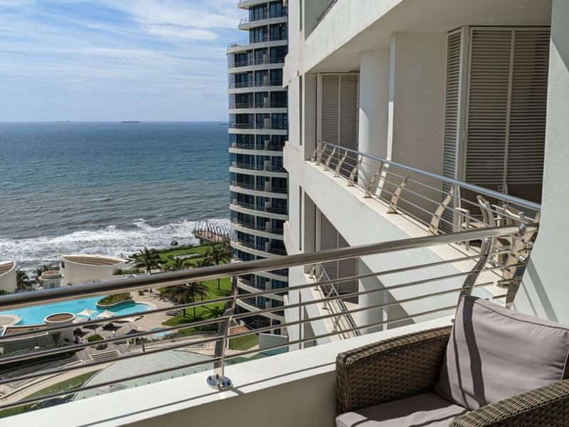 Elegant 2-Bedroom Apartment for Sale at The Pearls of Umhlanga - Photo 3
