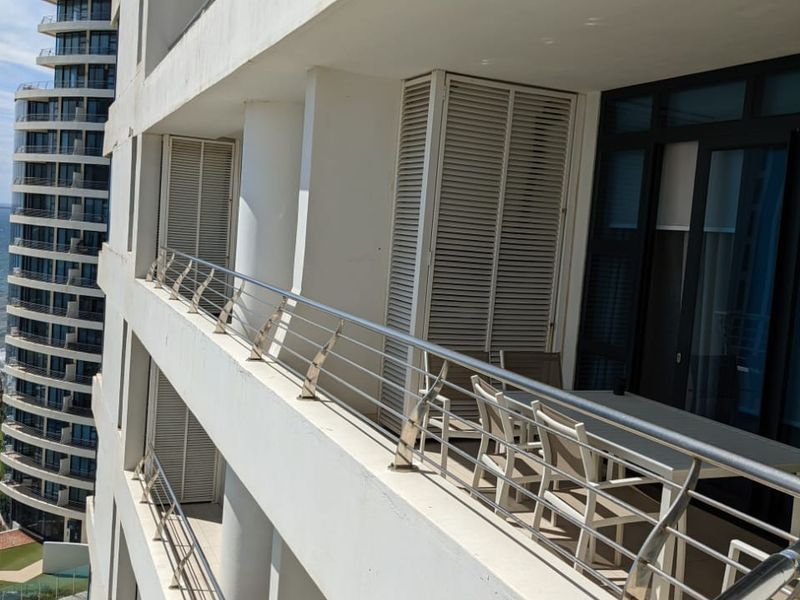 Elegant 2-Bedroom Apartment for Sale at The Pearls of Umhlanga - Photo 2