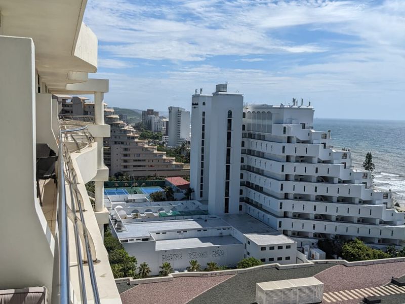 Elegant 2-Bedroom Apartment for Sale at The Pearls of Umhlanga - Photo 4