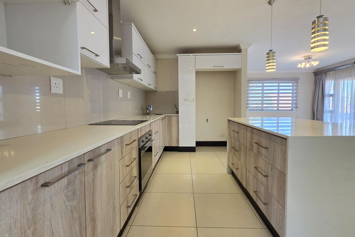 Townhouse For Sale In Umhlanga - Photo 4