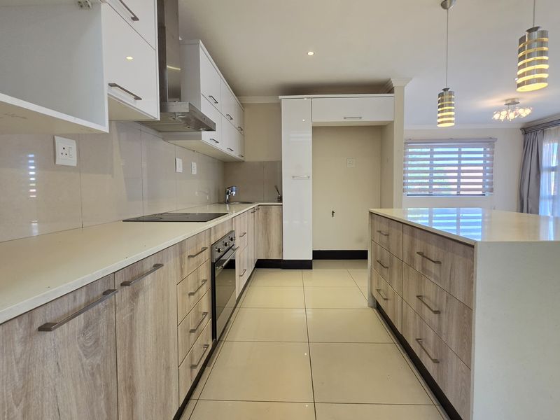 Townhouse For Sale In Umhlanga - Photo 4