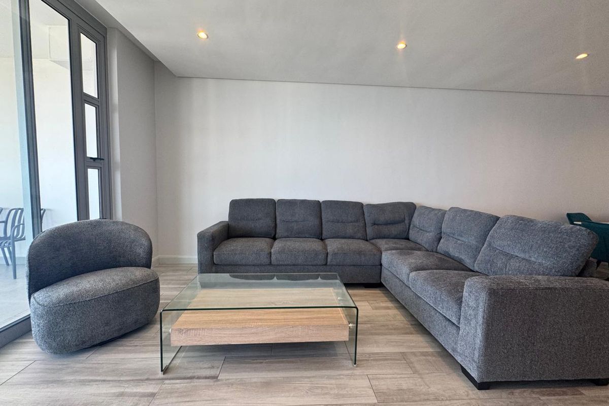 Luxury Coastal Living at Its Finest – Fully Furnished 3-Bedroom Apartment For Rent. - Photo 4