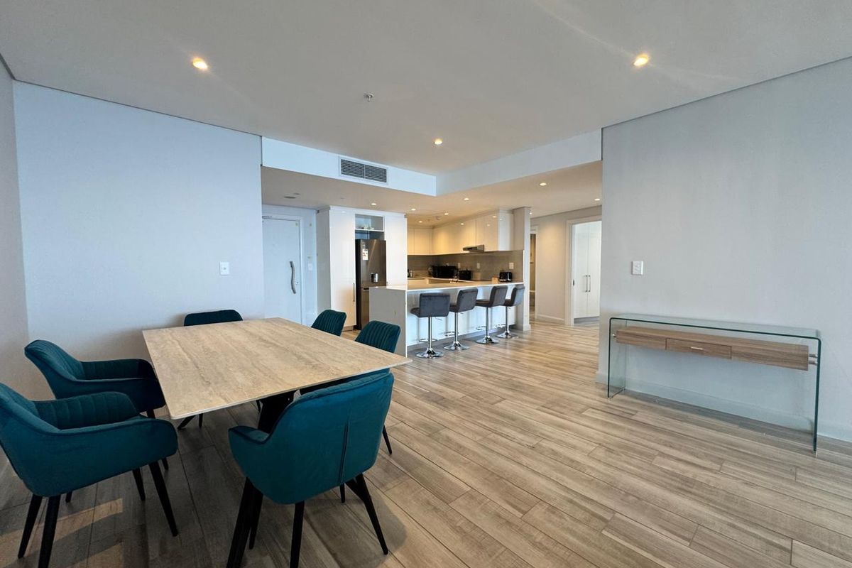 Luxury Coastal Living at Its Finest – Fully Furnished 3-Bedroom Apartment For Rent. - Photo 3