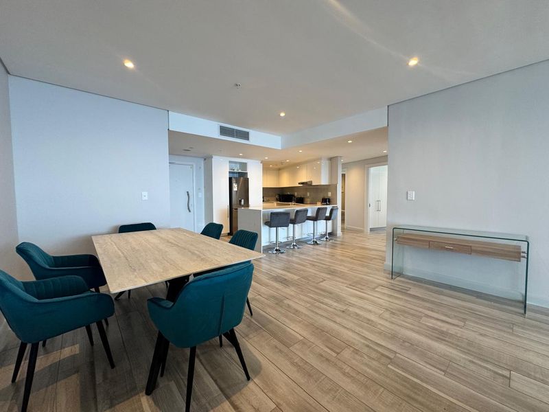 Luxury Coastal Living at Its Finest – Fully Furnished 3-Bedroom Apartment For Rent. - Photo 3