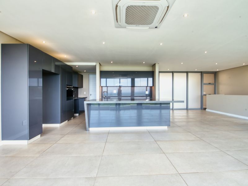 Spectacular 4-Bedroom, 4-Bathroom Home in The Horizon, Executive Estate, Umhlanga - Photo 2