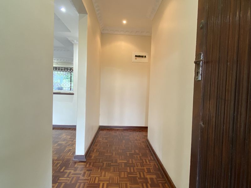 4 Bedroom House For d Sale In Westville - Photo 2