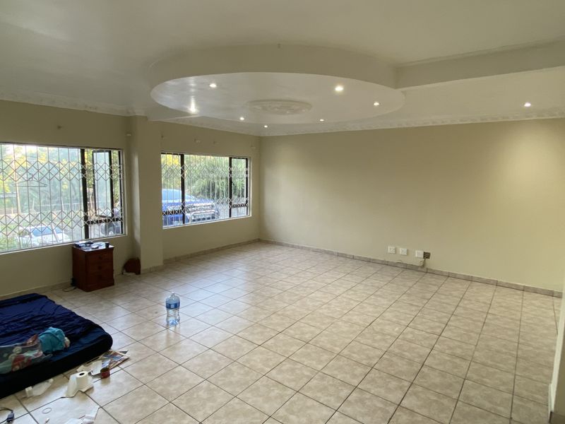 4 Bedroom House For d Sale In Westville - Photo 8
