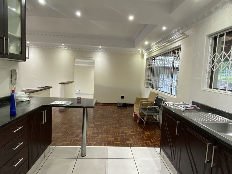 4 Bedroom House For d Sale In Westville - Photo 7