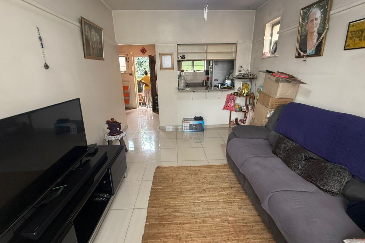 Perfect Starter Home or Investment Opportunity in Sought-After Musgrave - Photo 3