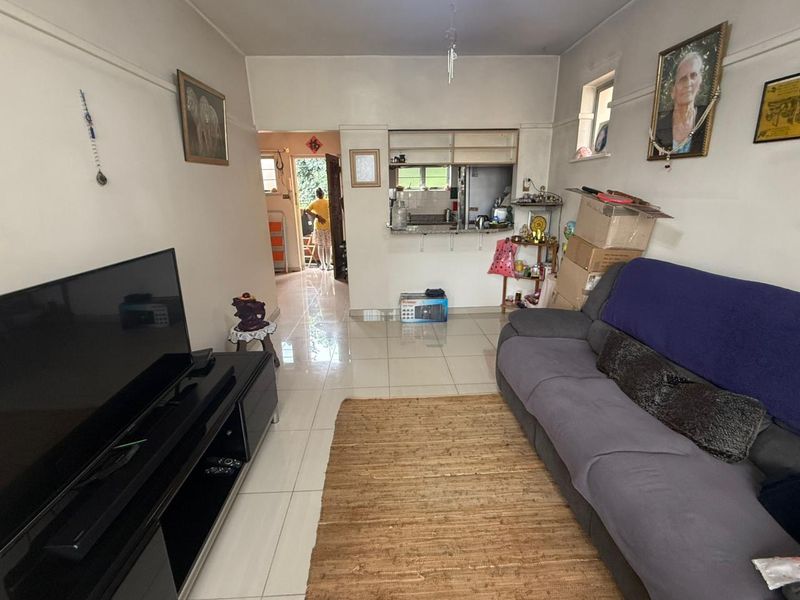 Perfect Starter Home or Investment Opportunity in Sought-After Musgrave - Photo 3