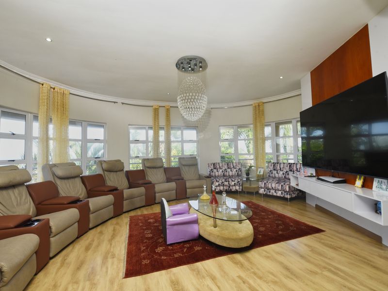 Luxury Living Redefined – Expansive 4 Bedroom, 4.5 Bathroom Home with Premium Extras - Photo 9