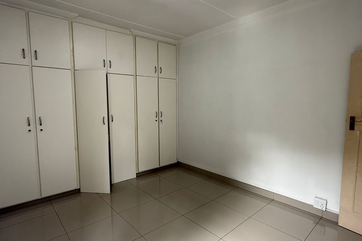 1.5 Bedroom Apartment with Harbour Views in Musgrave - Photo 5