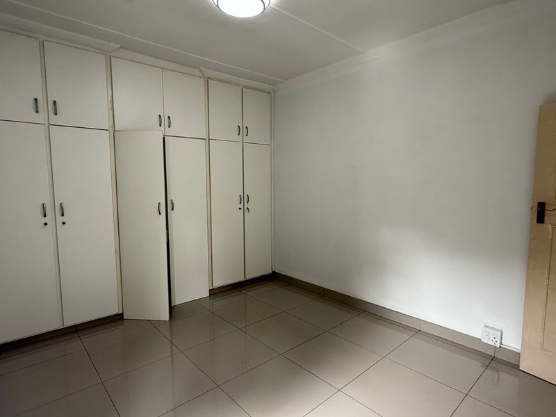 1.5 Bedroom Apartment with Harbour Views in Musgrave - Photo 5