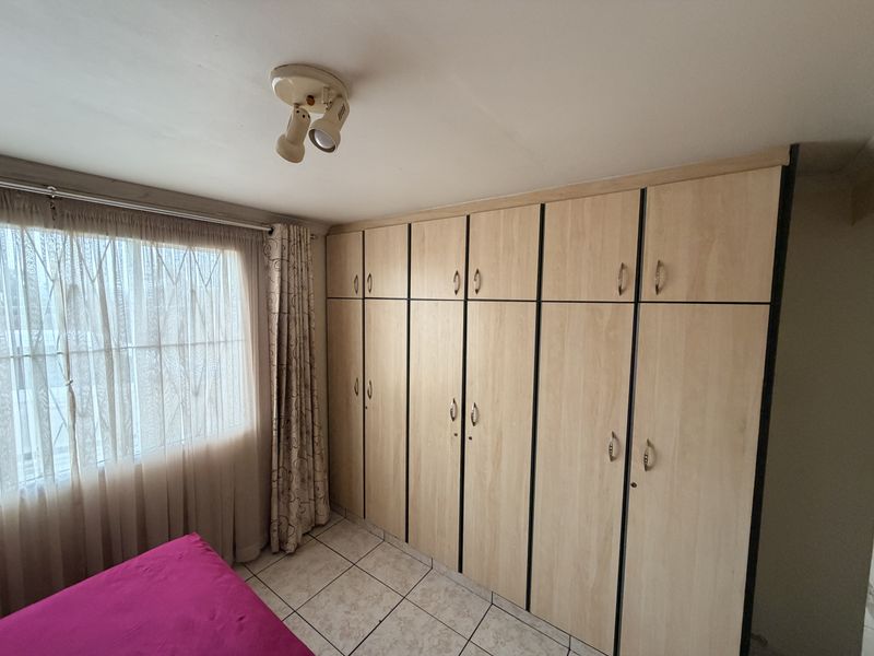 Great Value! - Ground Floor 2-Bedroom Flat - Photo 9