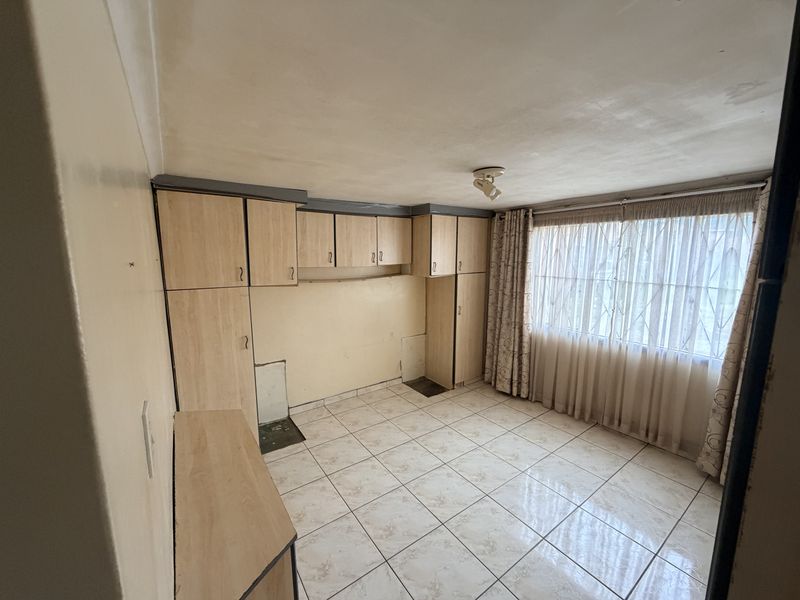 Great Value! - Ground Floor 2-Bedroom Flat - Photo 6