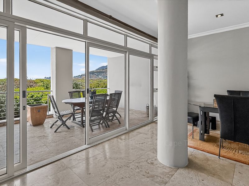 Refined Living with Iconic Cape Town Views & a Spacious Home! - Photo 6