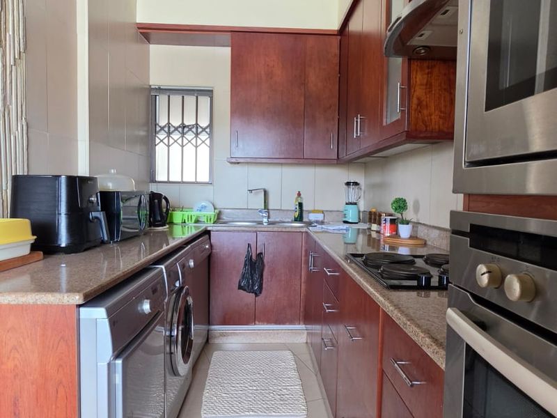 Apartment Rental Monthly In Umhlanga - Photo 2